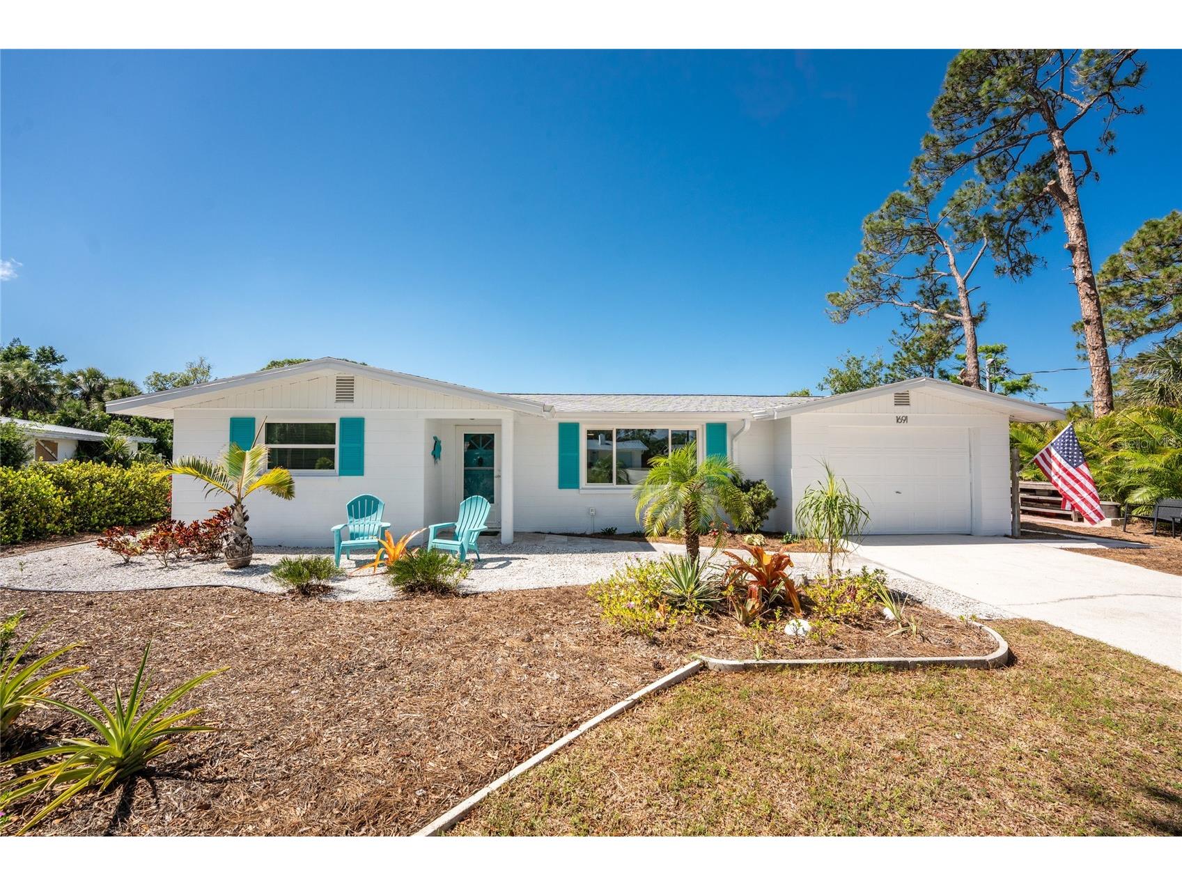 1691 Lakeview Place Englewood FL 34223 - Long Lake D6145639 image1