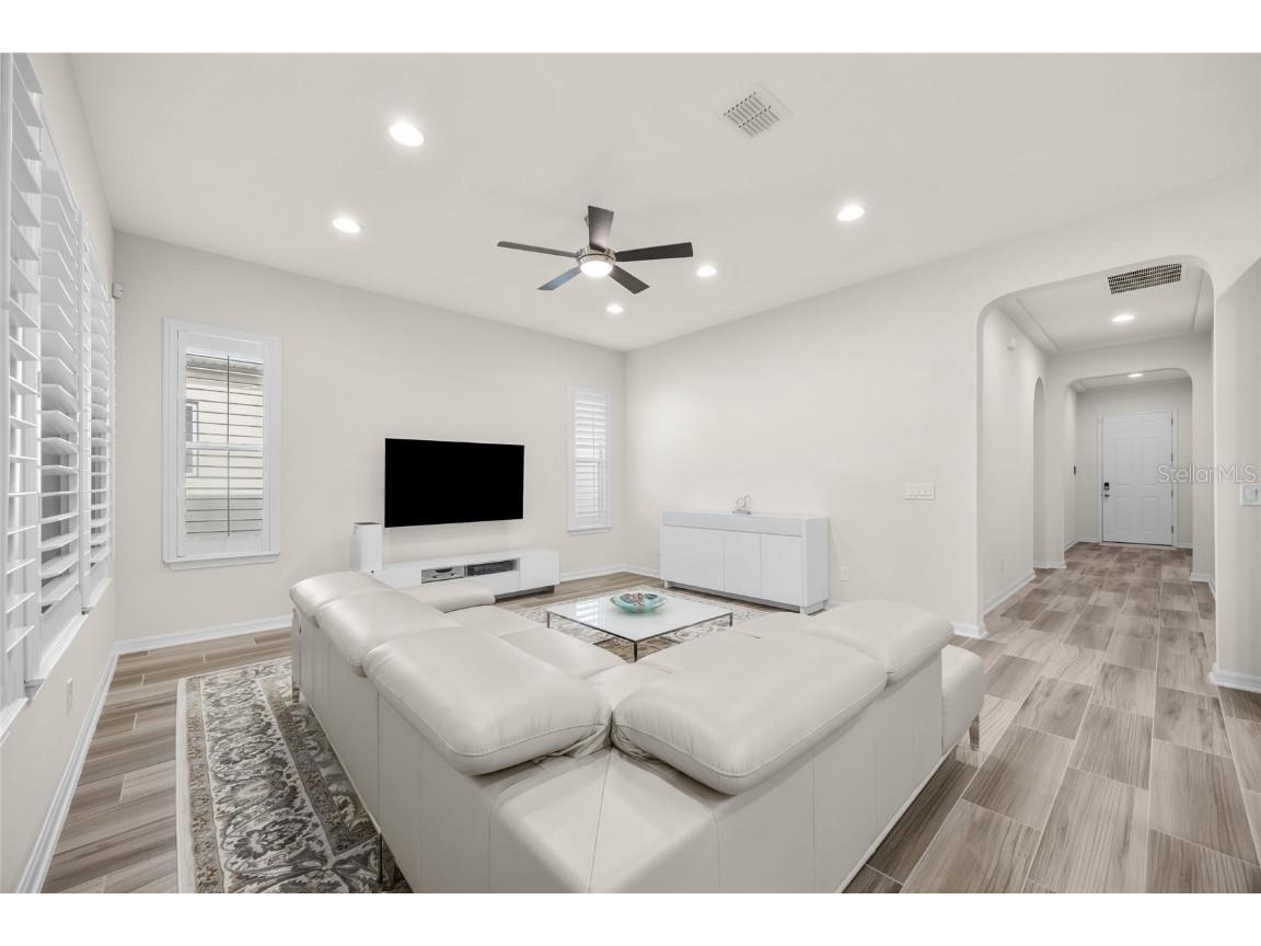 16912 Tradewind Point Winter Garden FL 34787 O6367439 image8