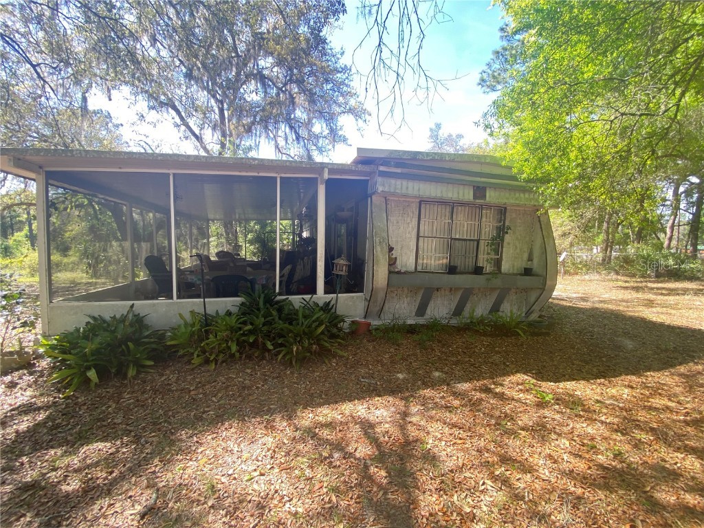16915 SE 2nd Place Silver Springs FL 34488 OM674855 image1