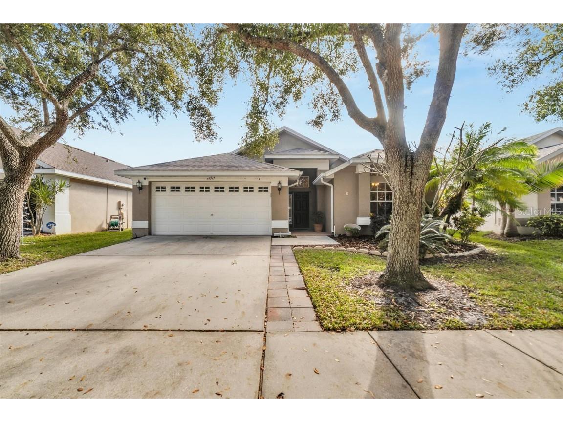 16917 Hawkridge Road Lithia FL 33547 T3489287 image1