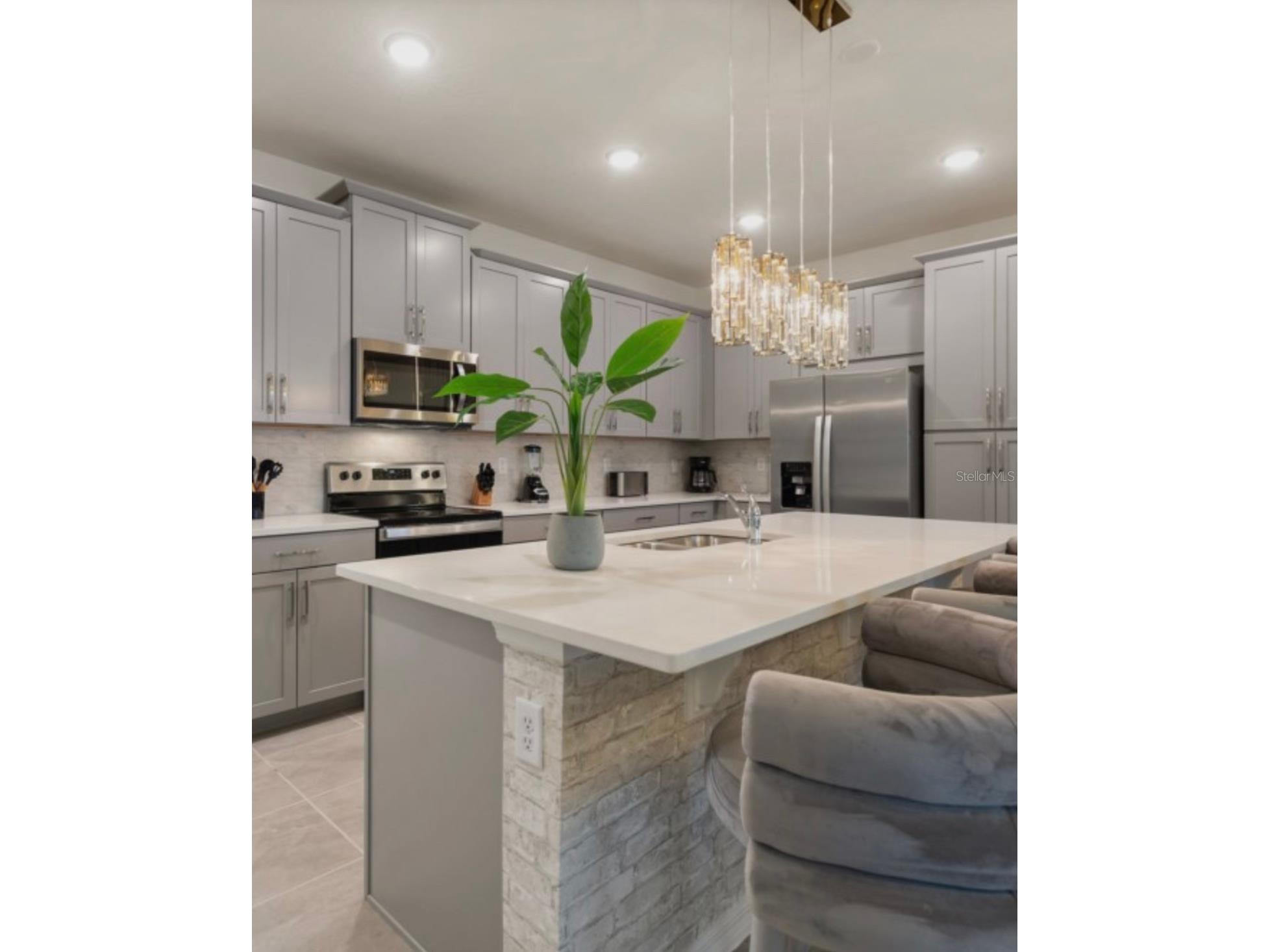 1692 Tropical Palms Circle Kissimmee FL 34747 O6398257 image9