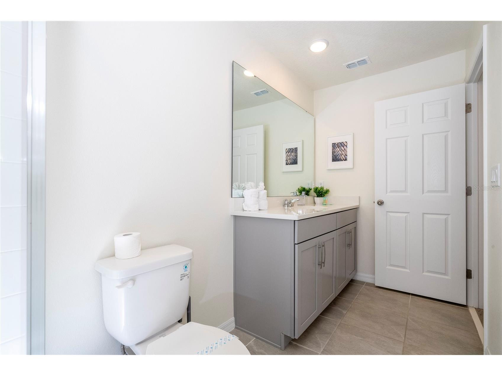 1692 Tropical Palms Circle Kissimmee FL 34747 O6398257 image97