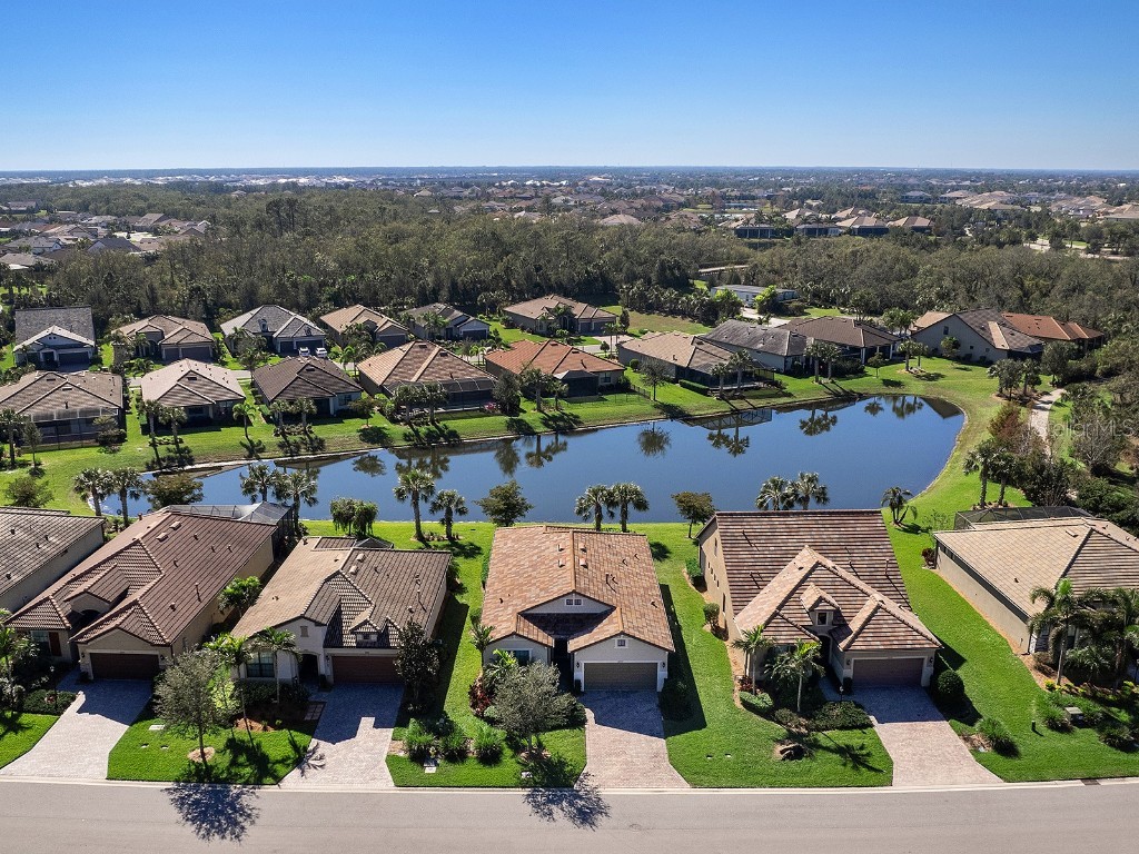 16920 Pelham Place Lakewood Ranch FL 34202 A4550703 image1