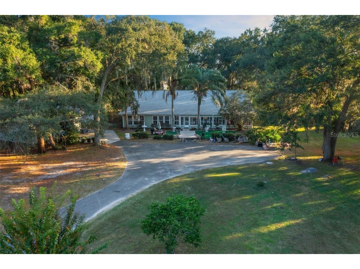 16920 SE 115th Avenue Weirsdale FL 32195 OM667285 image1