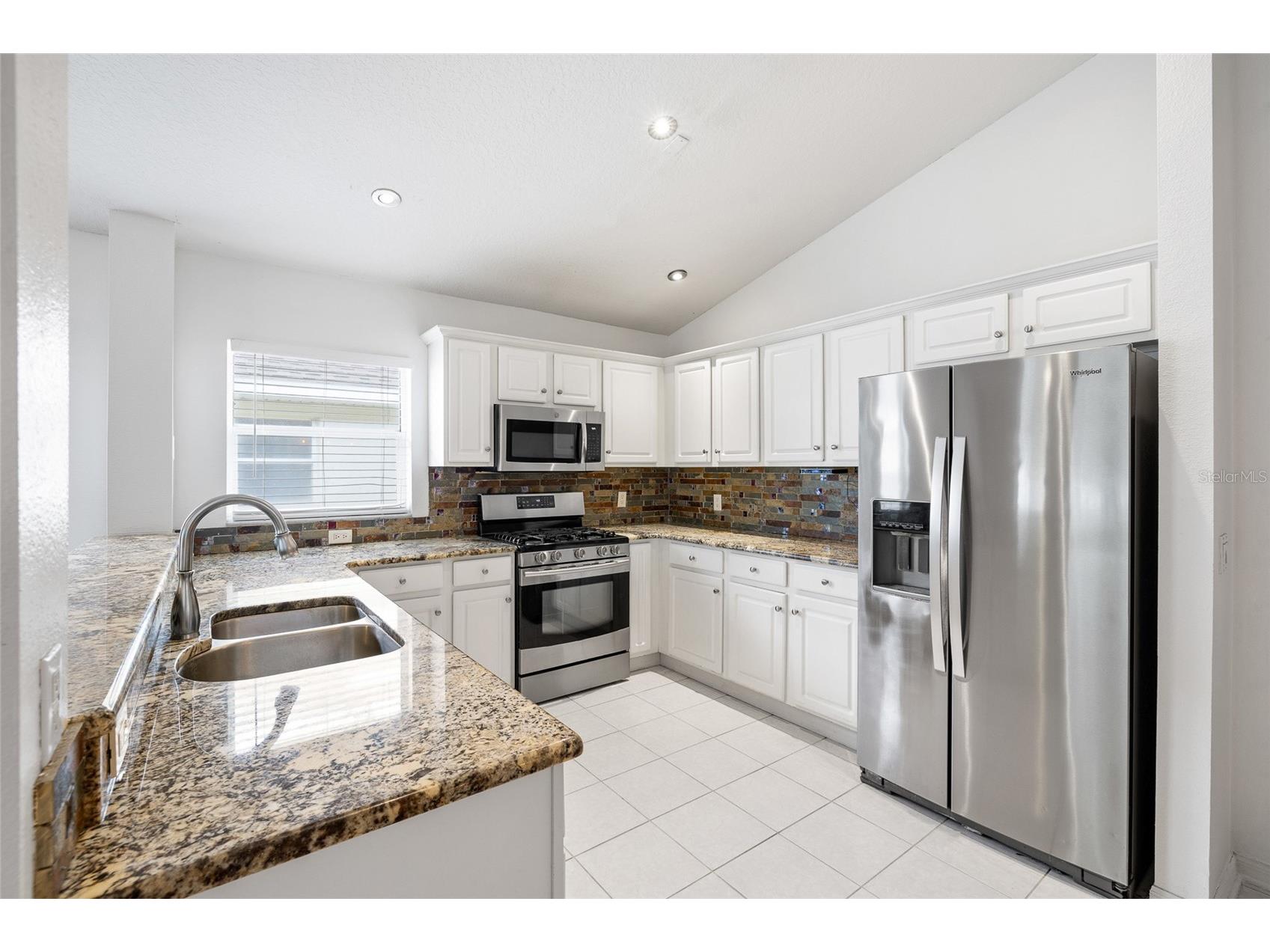 16926 Hawkridge Road Lithia FL 33547 TB8490173 image11