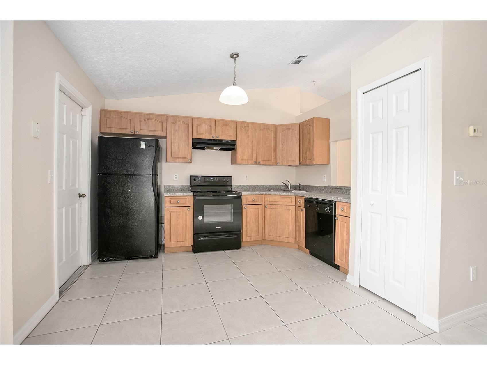 1693 18th Street Orange City FL 32763 V4947660 image12