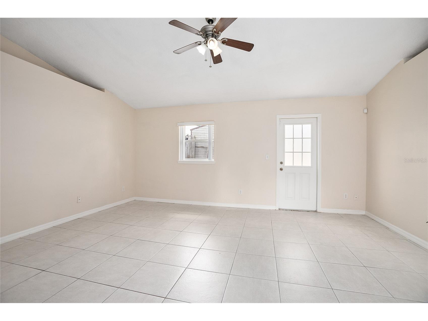 1693 18th Street Orange City FL 32763 V4947660 image9