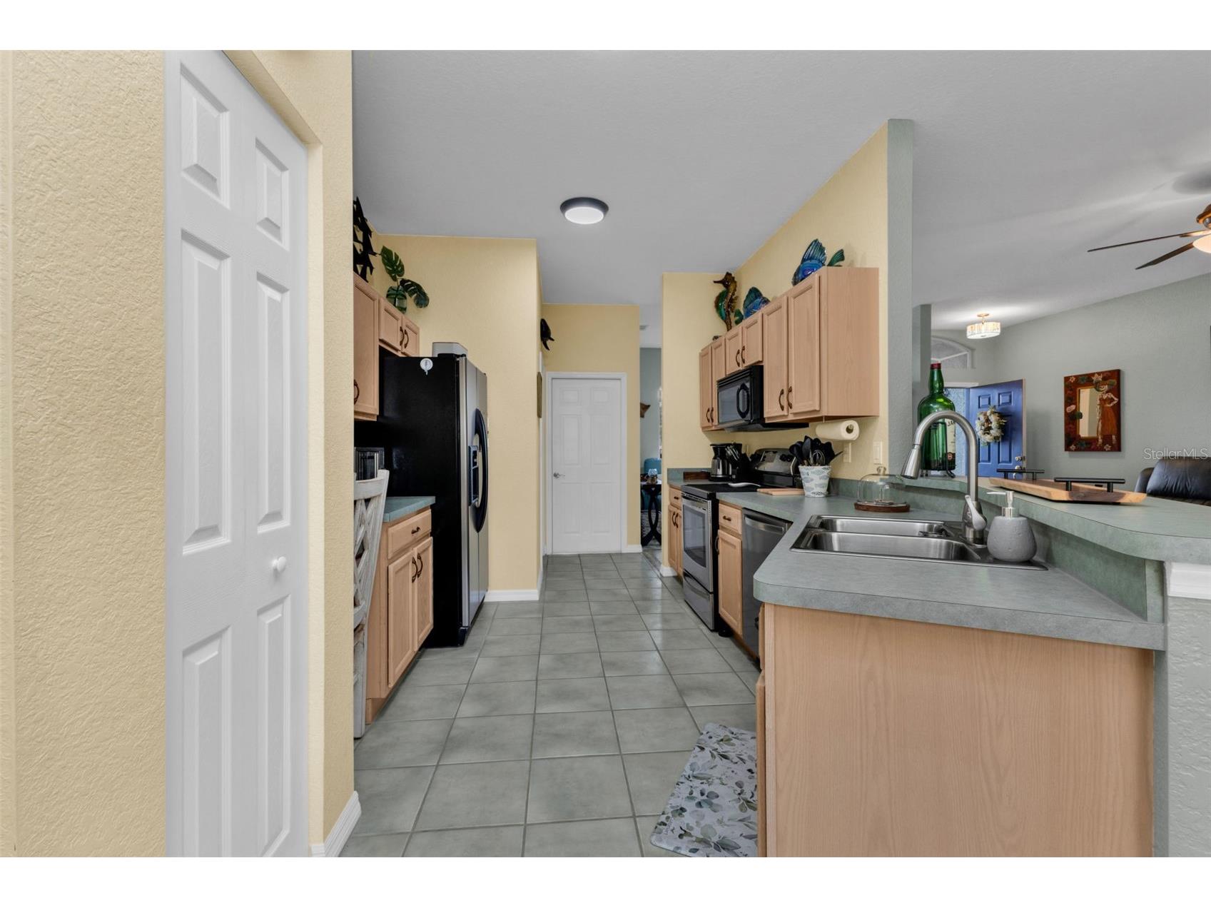 1693 Palace Court Punta Gorda FL 33980 C7522613 image10