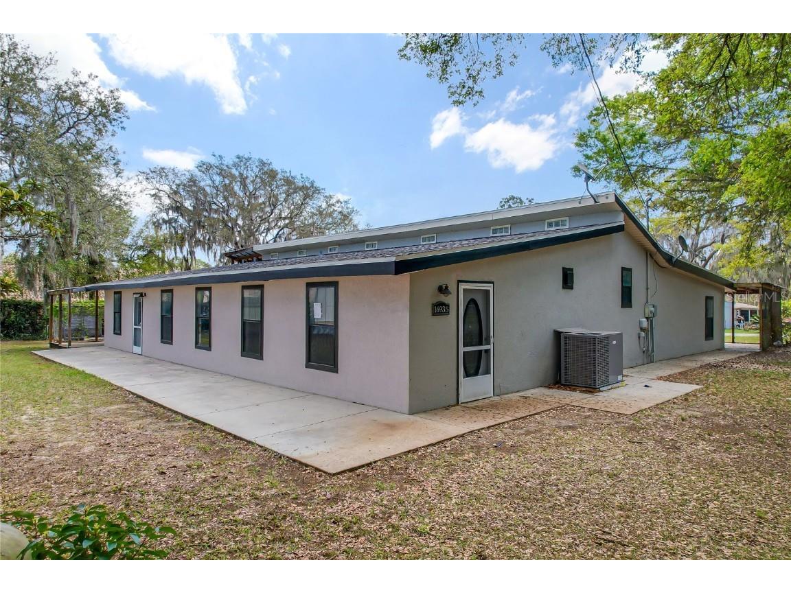 16935 SE 101st Court Road Summerfield FL 34491 OM635922 image1