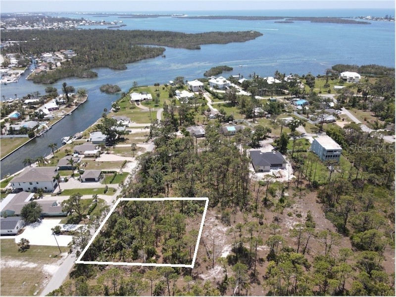 1694 Tarpon Avenue Englewood FL 34223 C7485404 image1