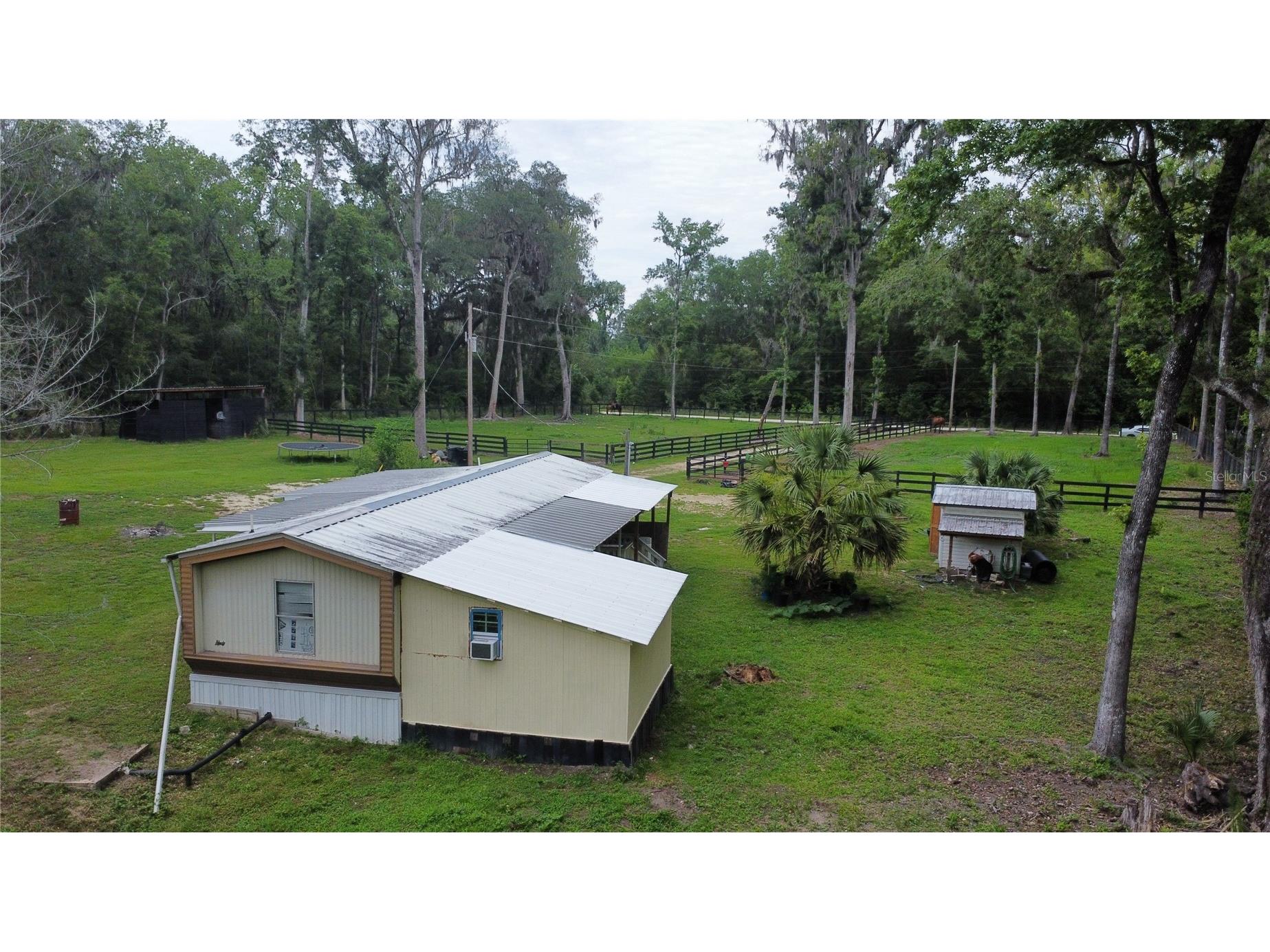 16945 NW 128th Terrace Reddick FL 32686 OM725902 image13