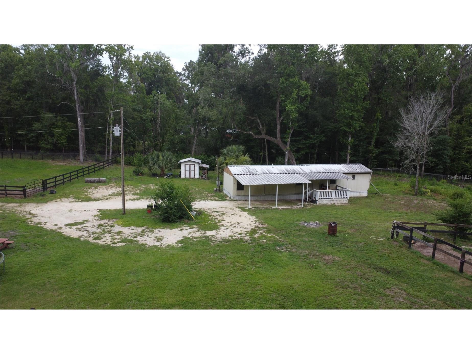 16945 NW 128th Terrace Reddick FL 32686 OM725902 image17