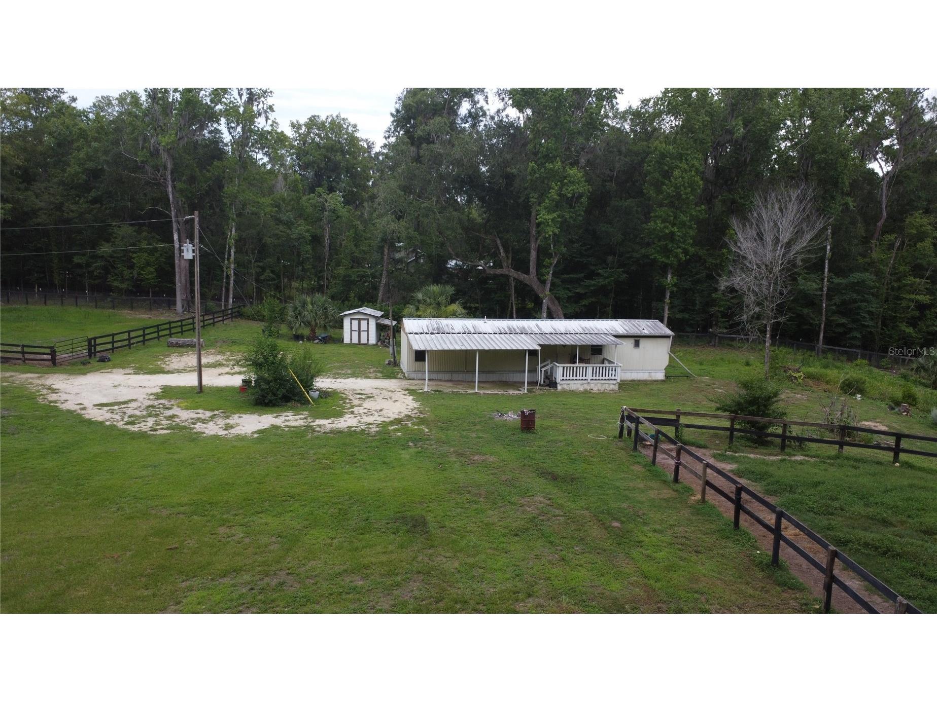16945 NW 128th Terrace Reddick FL 32686 OM725902 image21