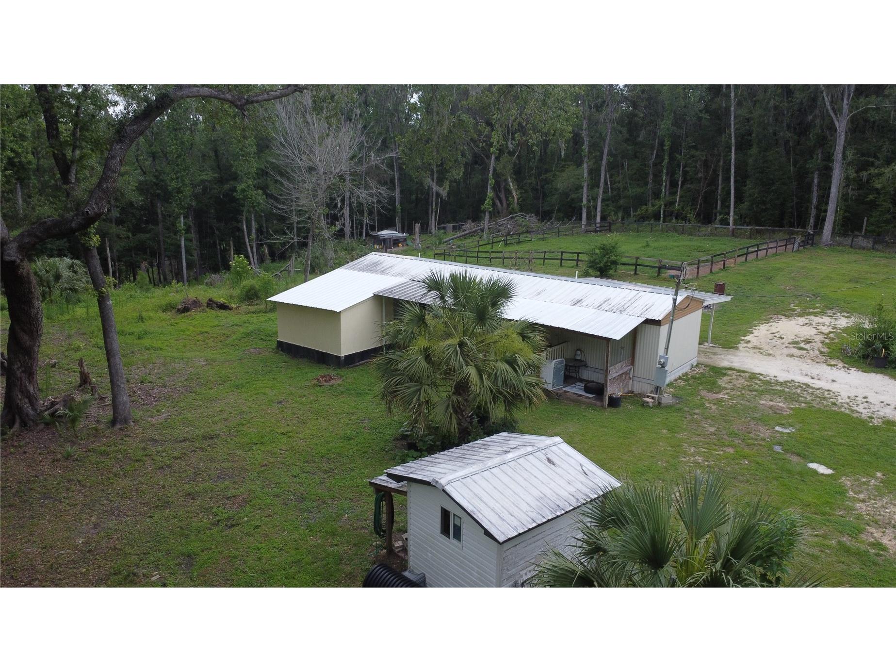 16945 NW 128th Terrace Reddick FL 32686 OM725902 image3