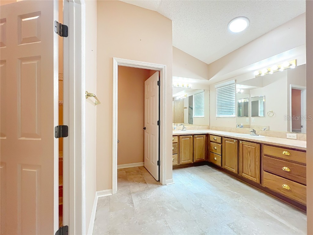 16946 SE 93rd Cuthbert Circle The Villages FL 32162 OM711180 image40