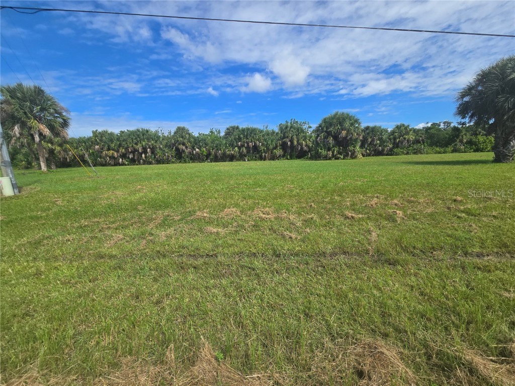 16947 Acapulco Road Punta Gorda FL 33955 C7515454 image3