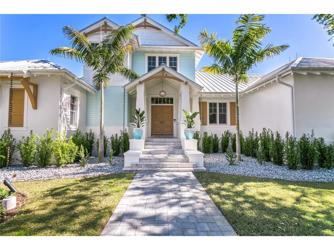 1695 Brightwaters Boulevard NE Saint Petersburg FL 33704 - TAMPA BAY TB8366563 image1