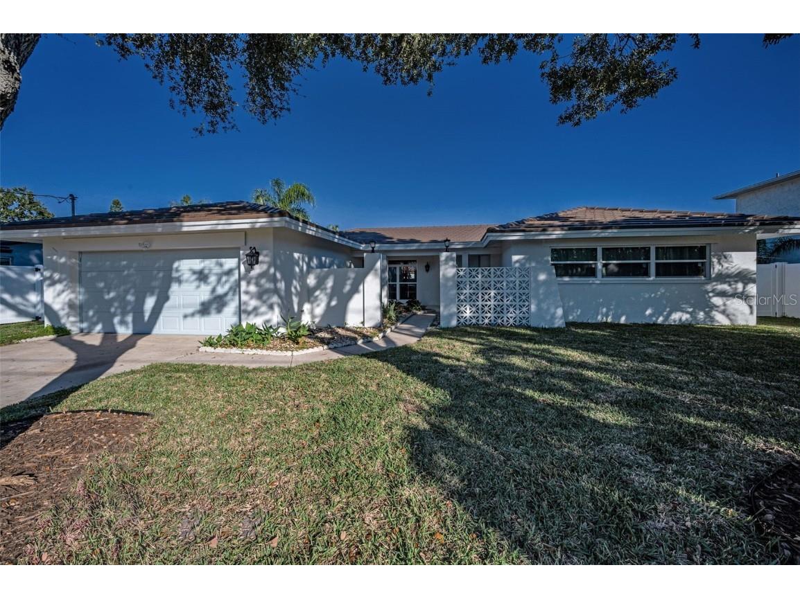 1695 Clearwater Harbor Drive Largo FL 33770 TB8431604 image4