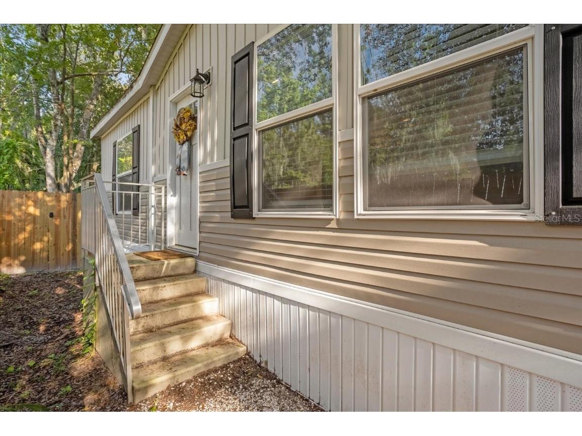 1695 Elizabeth Street New Smyrna Beach FL 32168 O6142994 image1