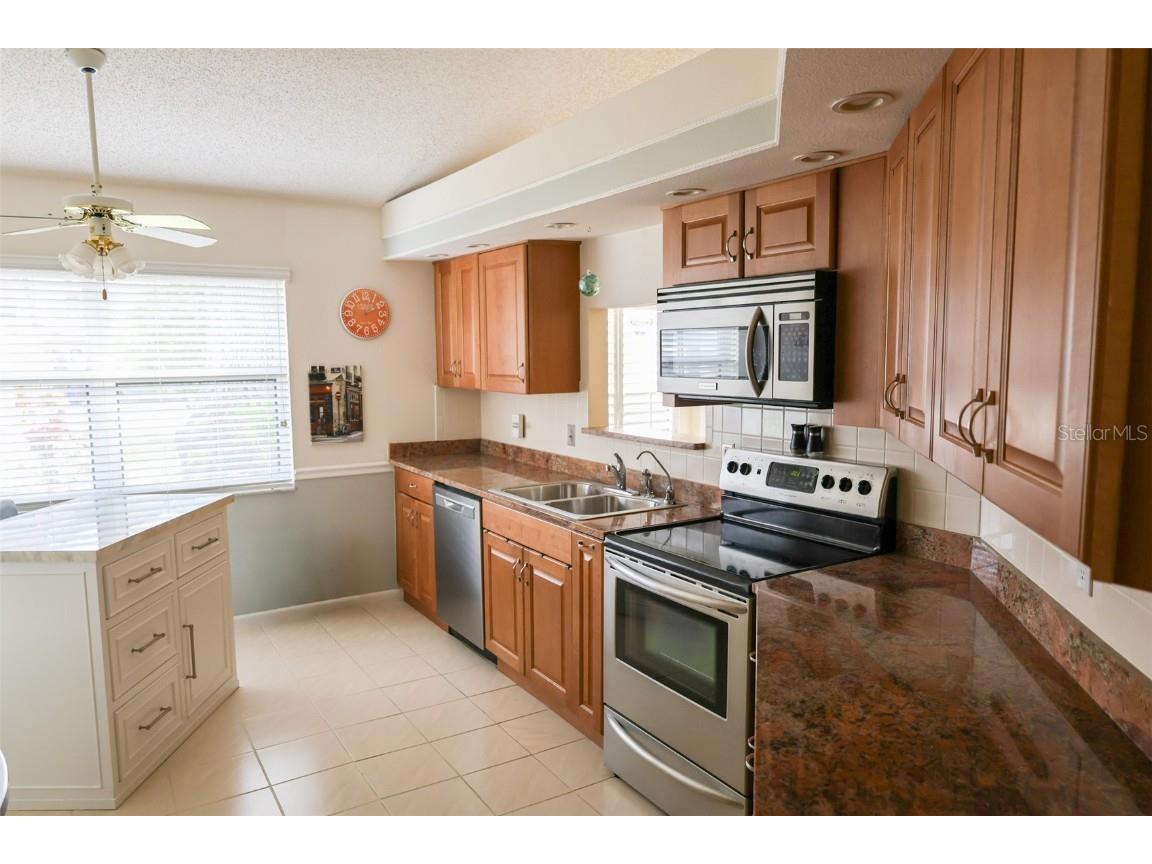 1695 Hamilton Court Dunedin FL 34698 TB8453533 image4