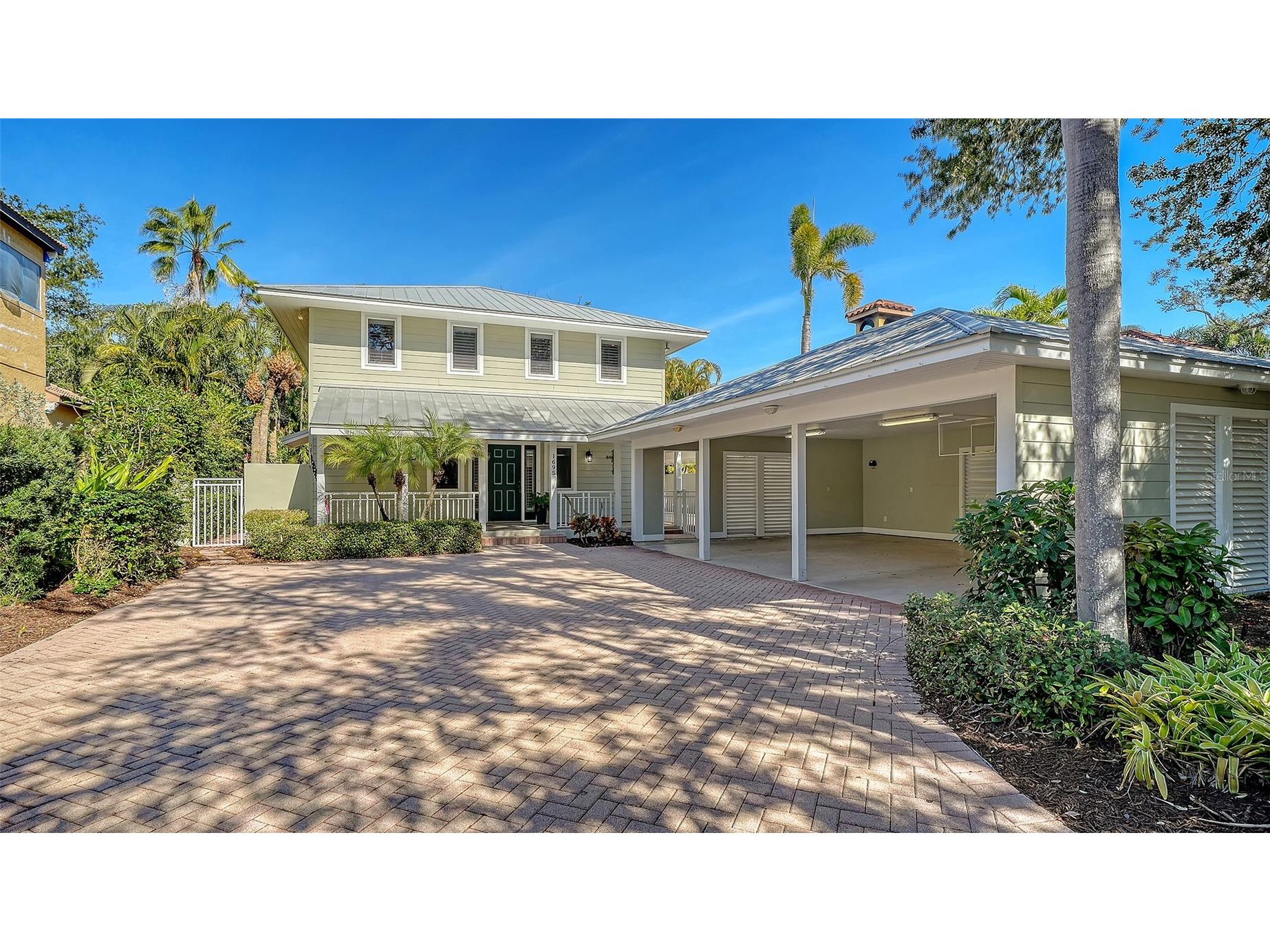 1695 Hyde Park Street Sarasota FL 34239 A4679534 image1
