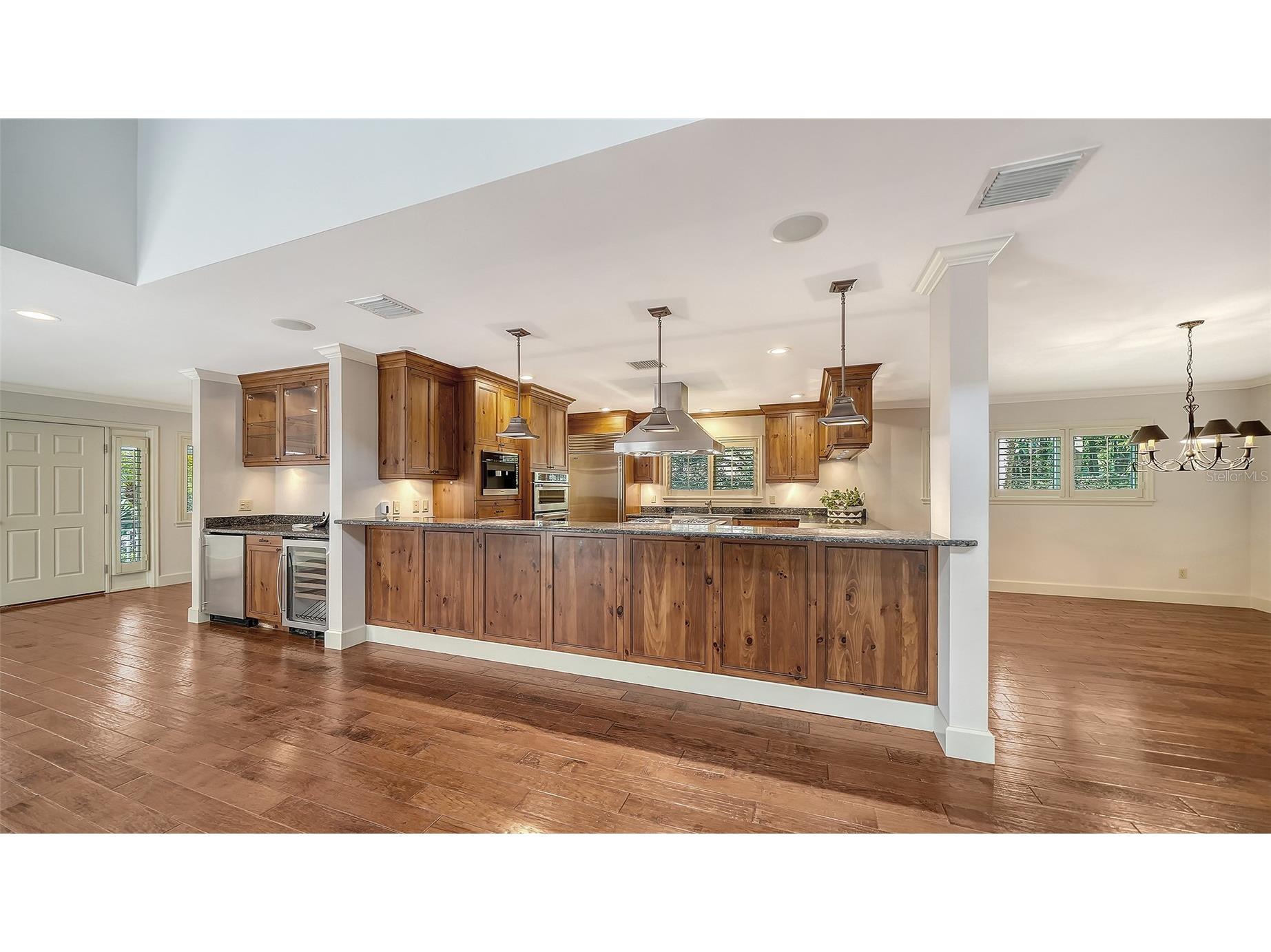 1695 Hyde Park Street Sarasota FL 34239 A4679534 image14