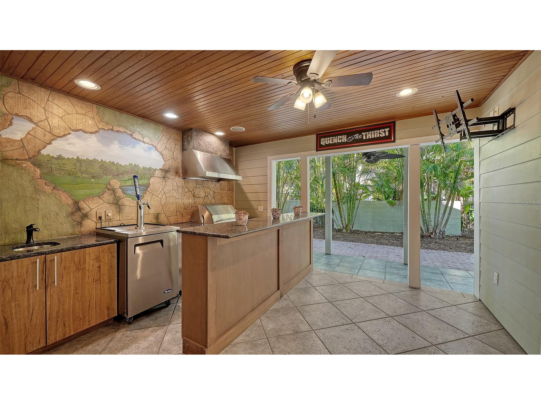 1695 Hyde Park Street Sarasota FL 34239 A4679534 image26