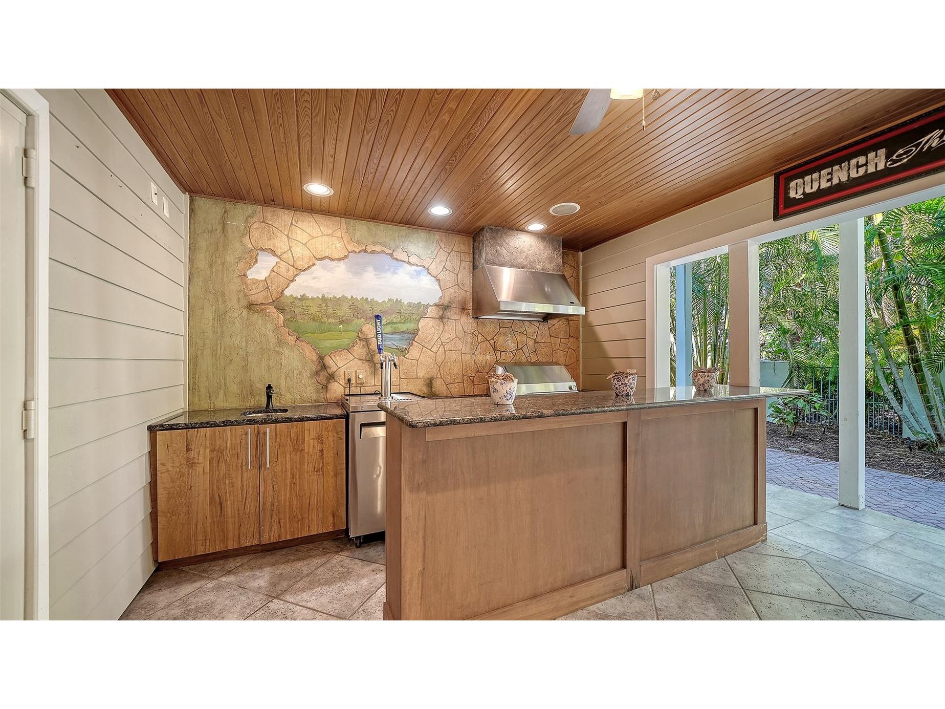 1695 Hyde Park Street Sarasota FL 34239 A4679534 image27