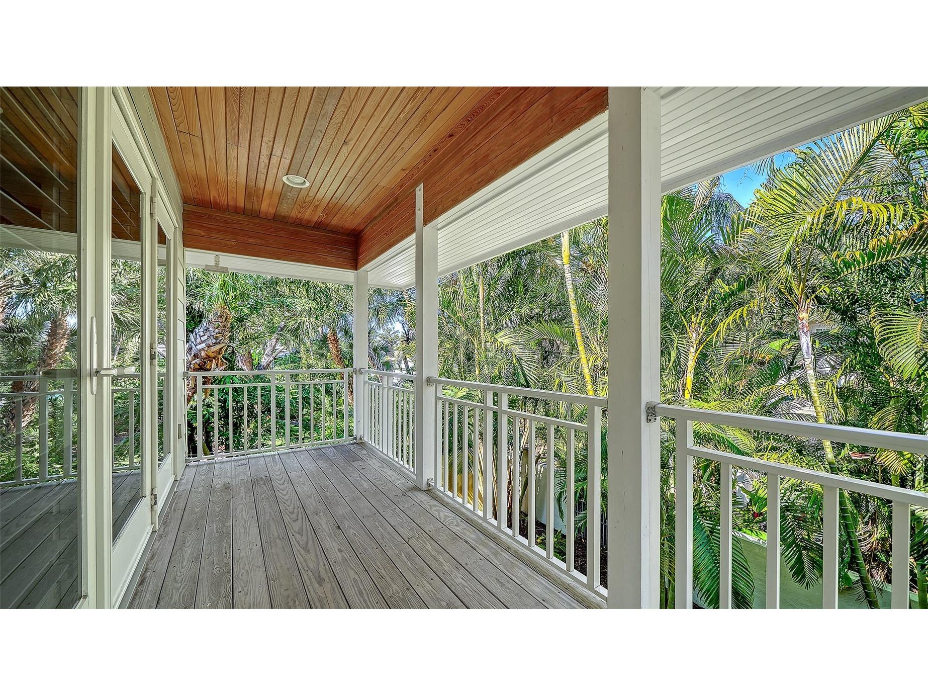 1695 Hyde Park Street Sarasota FL 34239 A4679534 image31