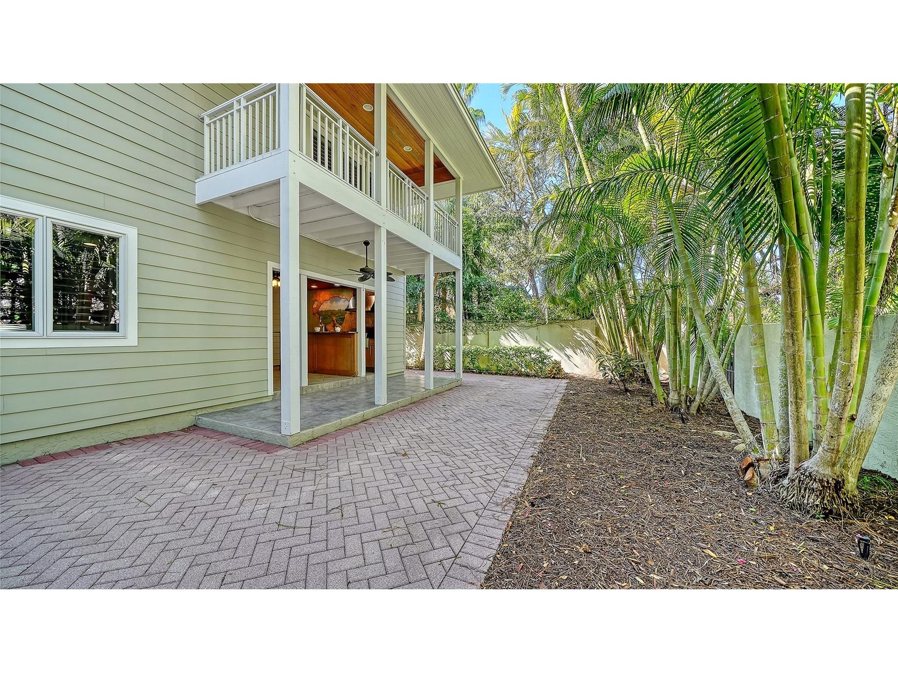 1695 Hyde Park Street Sarasota FL 34239 A4679534 image57
