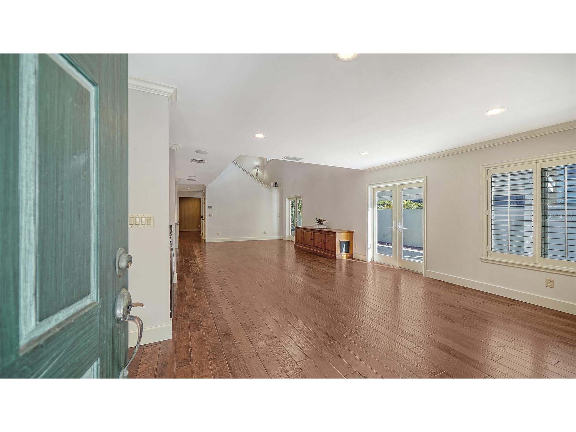 1695 Hyde Park Street Sarasota FL 34239 A4679534 image8
