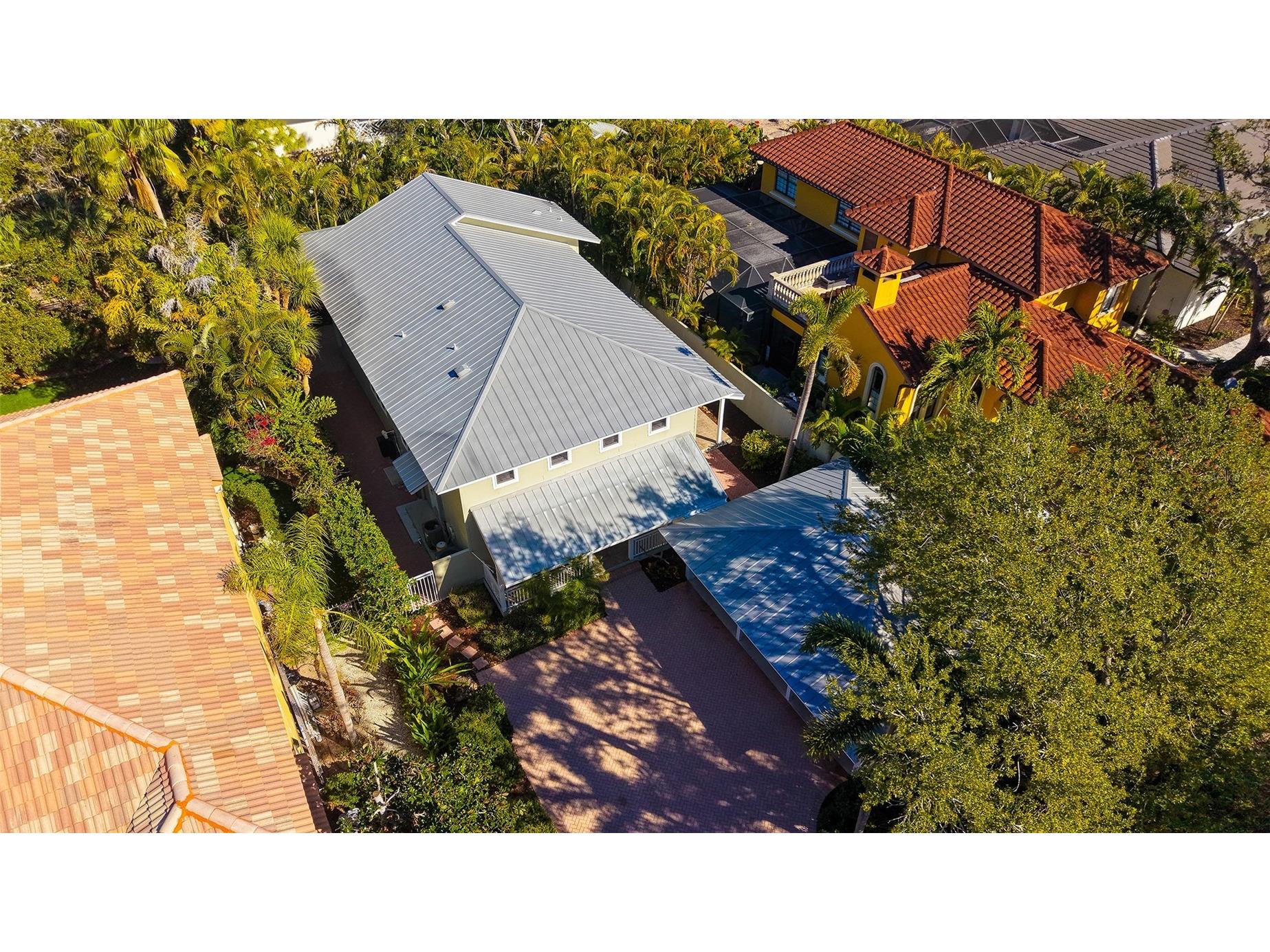 1695 Hyde Park Street Sarasota FL 34239 A4679534 image82