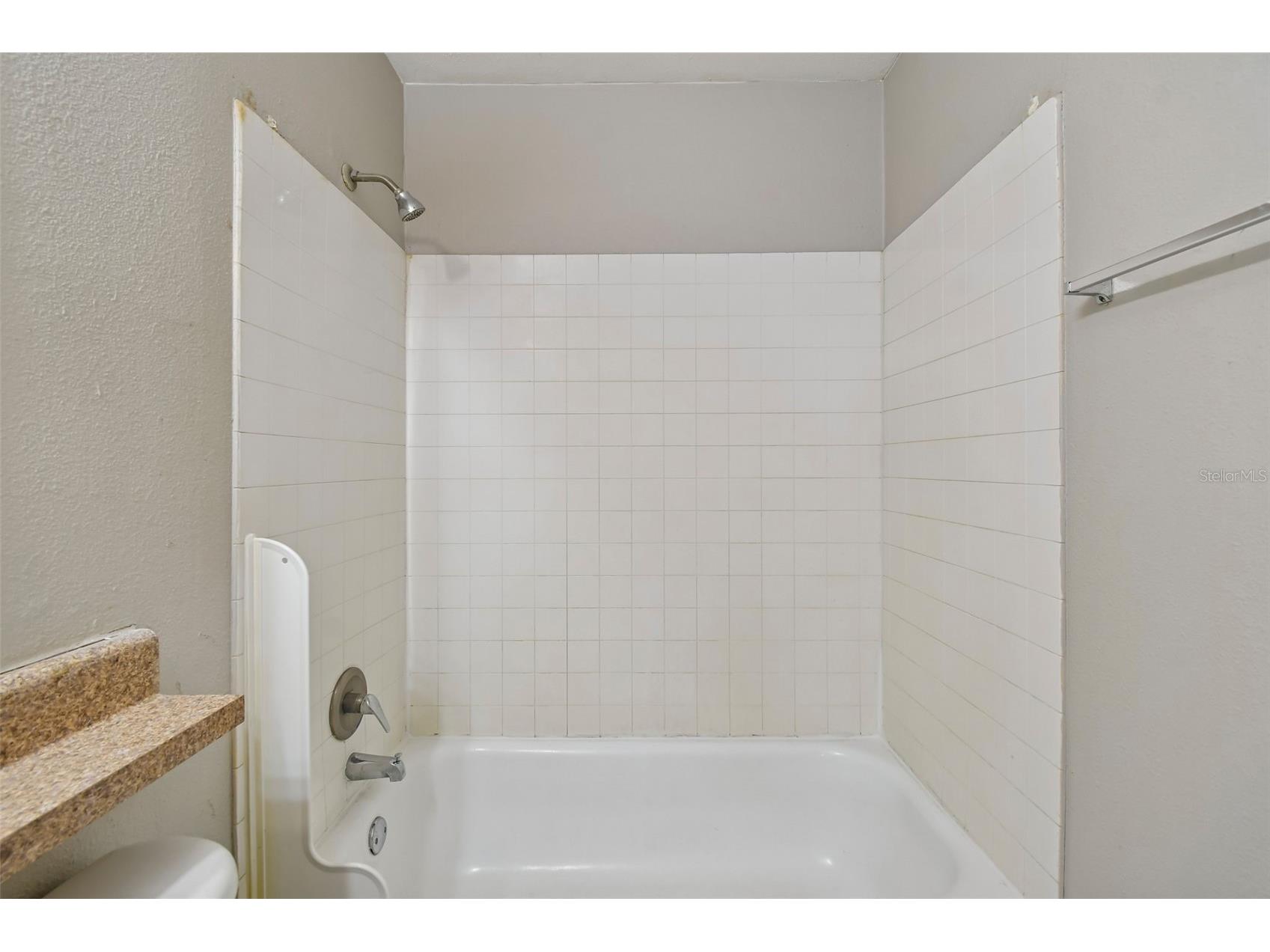 1695 Lee Road #E215 Winter Park FL 32789 O6383089 image28