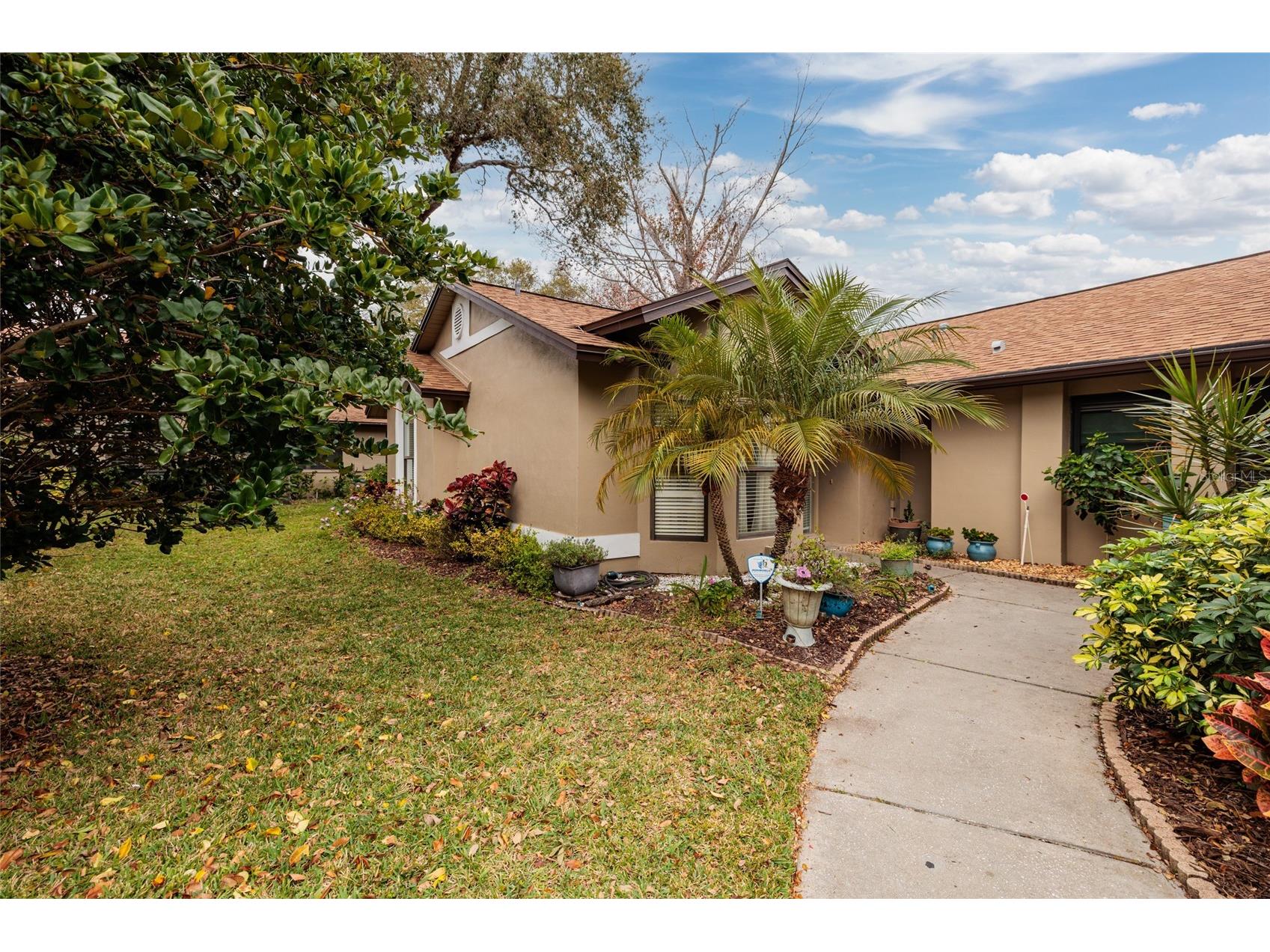 1696 Fry Court Dunedin FL 34698 TB8470049 image1