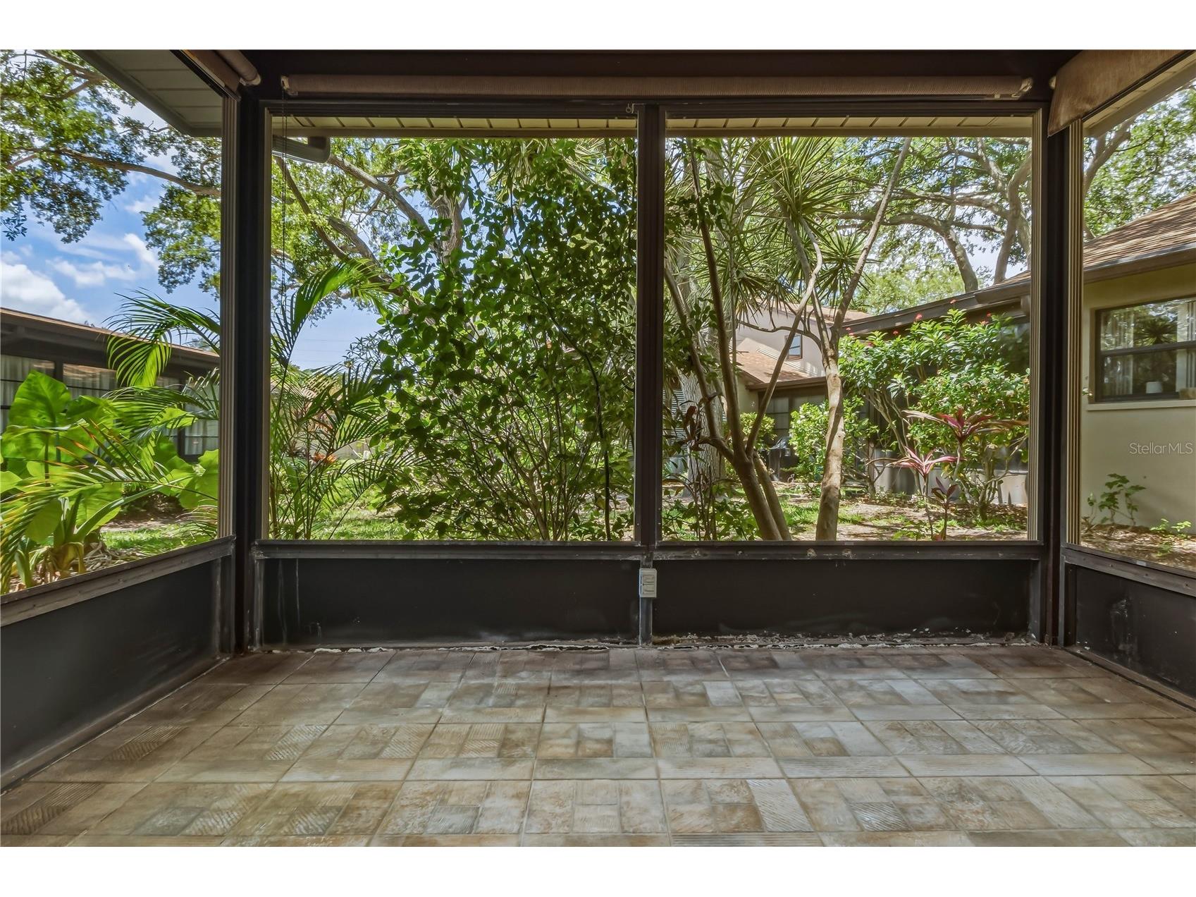 1696 Nash Court Dunedin FL 34698 TB8505427 image32