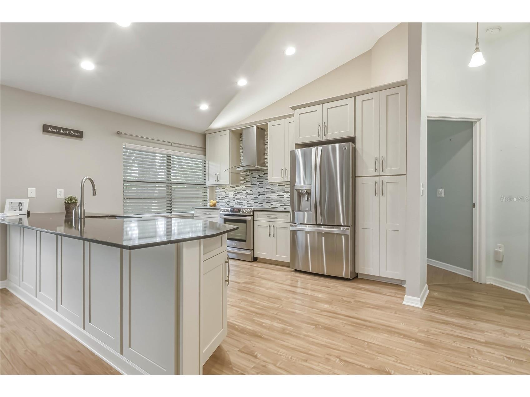 1696 Nash Court Dunedin FL 34698 TB8505427 image5