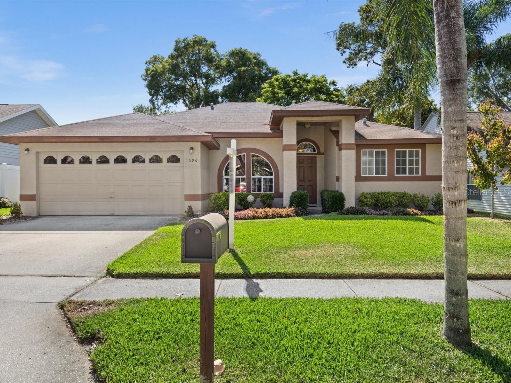 1696 Silverwood Street Tarpon Springs FL 34689 U8198453 image1