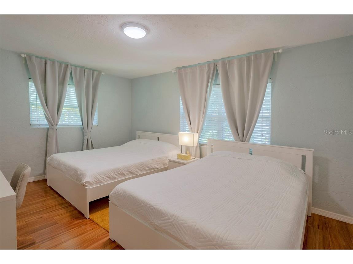 1696 Velma Drive S Largo FL 33770 TB8420562 image15