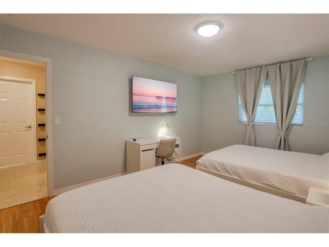 1696 Velma Drive S Largo FL 33770 TB8420562 image16