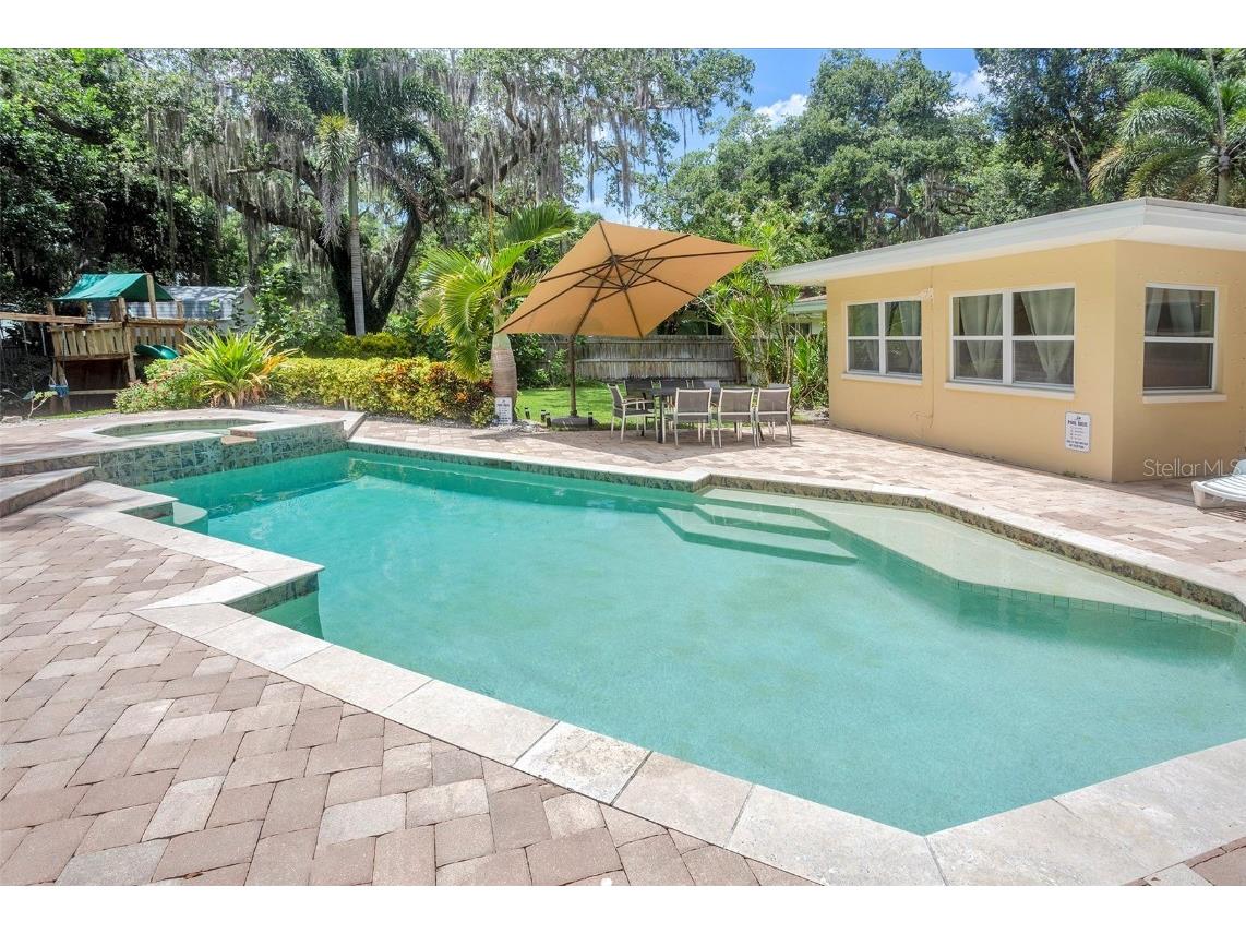 1696 Velma Drive S Largo FL 33770 TB8420562 image24