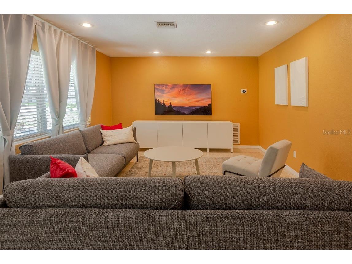 1696 Velma Drive S Largo FL 33770 TB8420562 image4