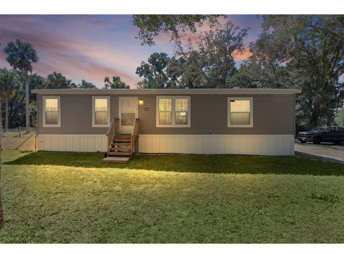 16960 SE 115th Avenue Weirsdale FL 32195 OM712716 image2