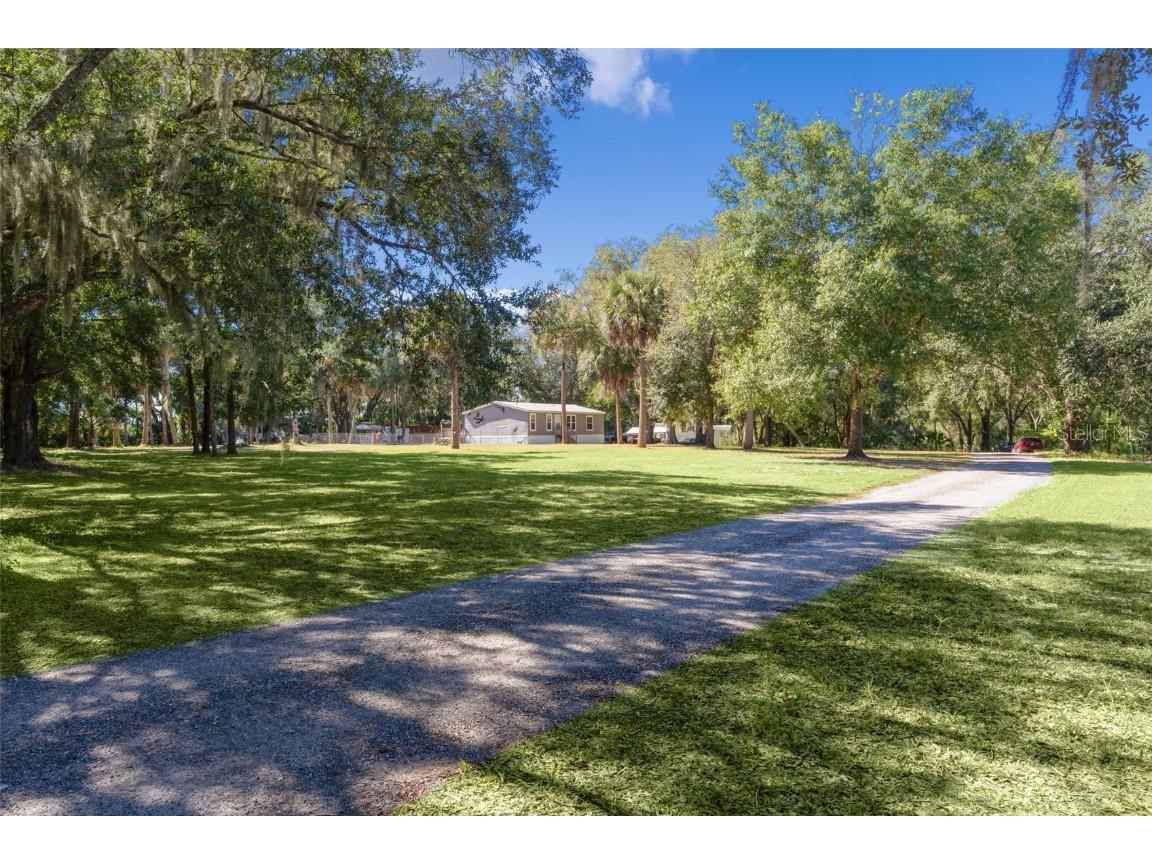 16960 SE 115th Avenue Weirsdale FL 32195 OM712716 image3