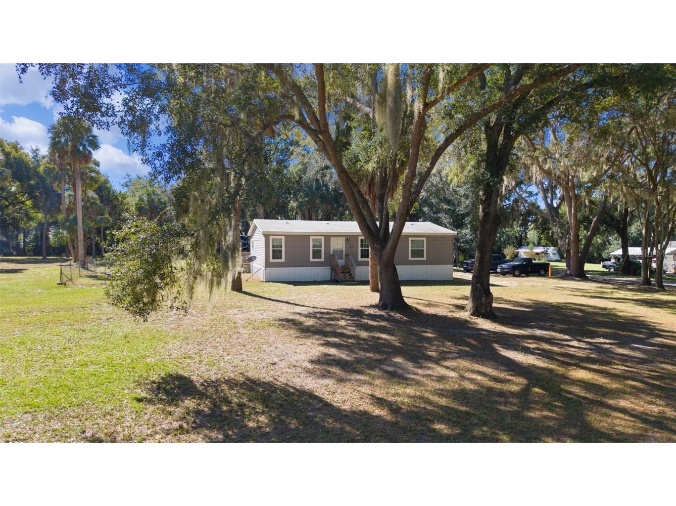 16960 SE 115th Avenue Weirsdale FL 32195 OM712716 image47