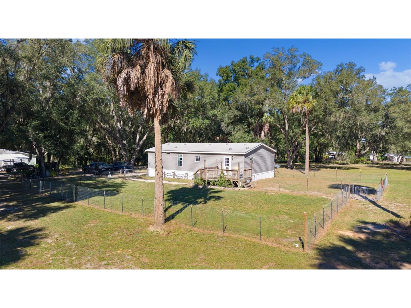 16960 SE 115th Avenue Weirsdale FL 32195 OM712716 image49