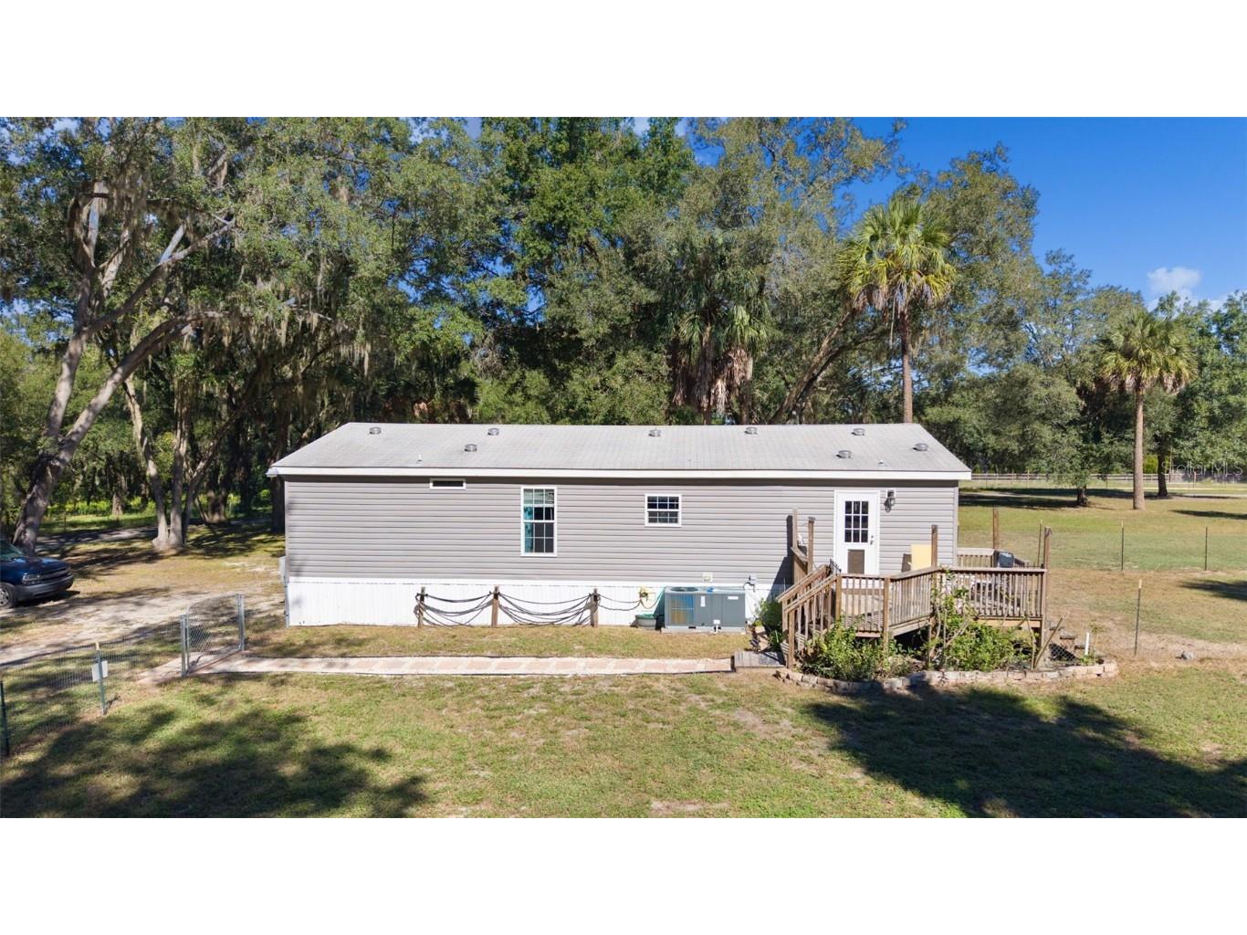 16960 SE 115th Avenue Weirsdale FL 32195 OM712716 image51