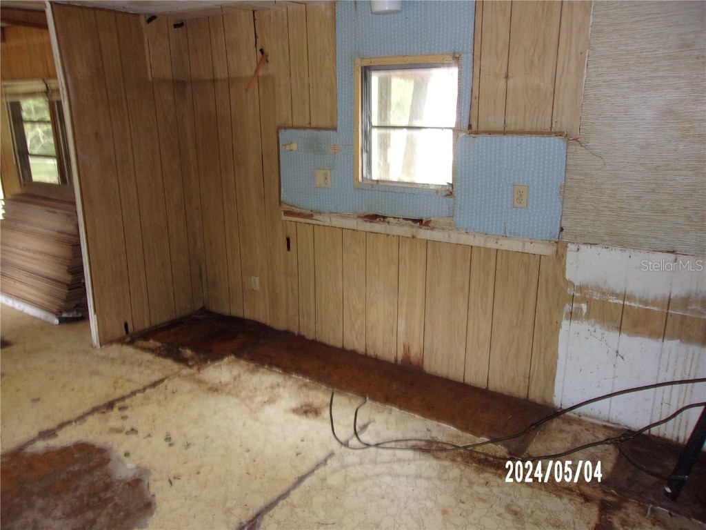 16964 NE 2nd Street Road Silver Springs FL 34488 OM685625 image11