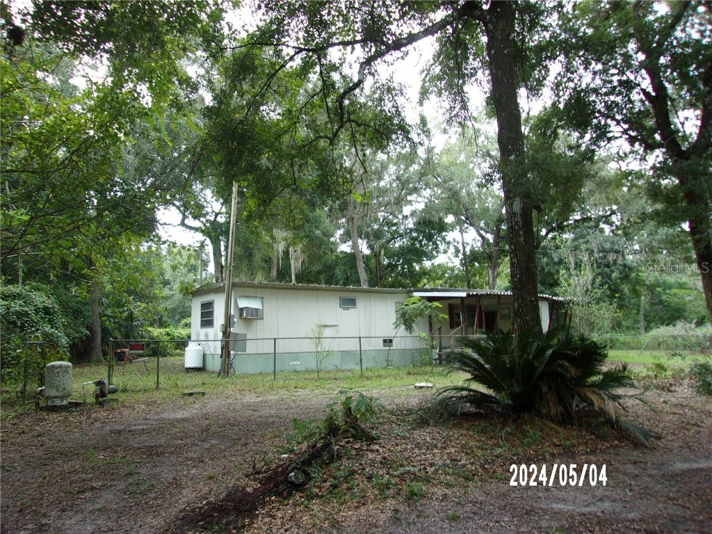 16964 NE 2nd Street Road Silver Springs FL 34488 OM685625 image4