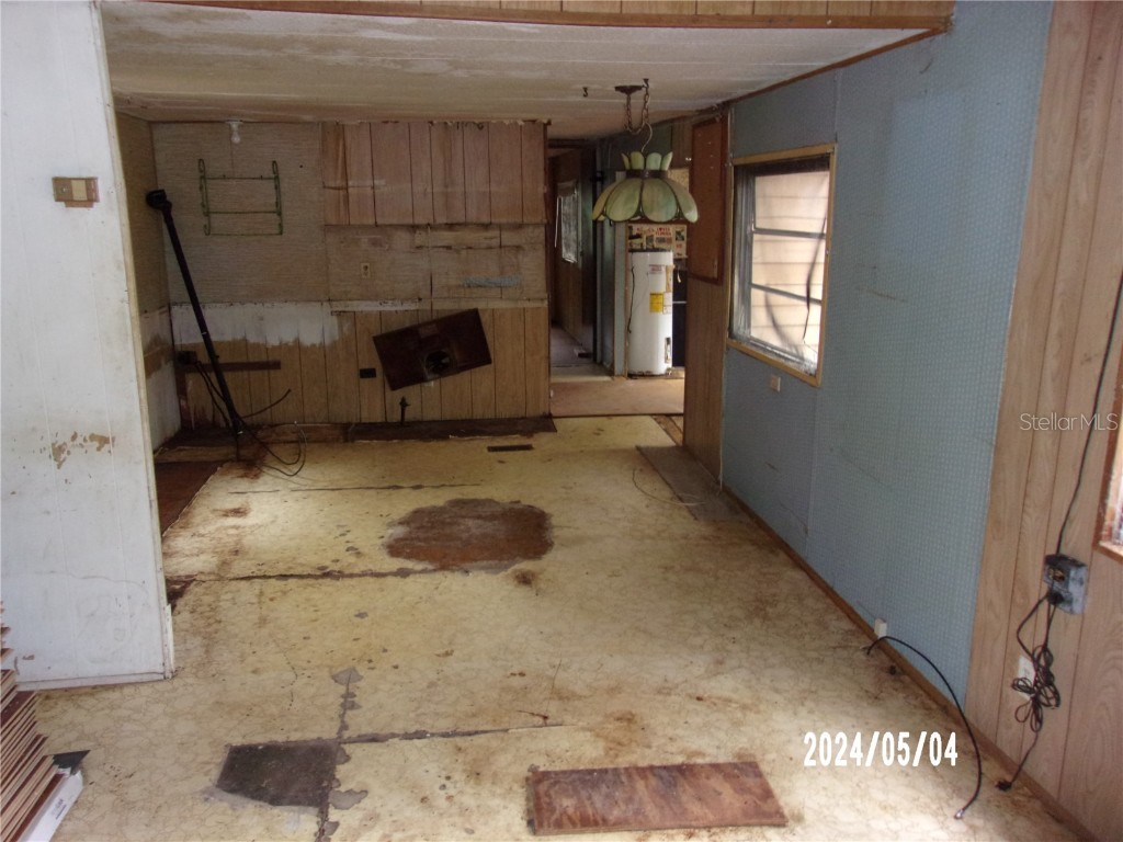 16964 NE 2nd Street Road Silver Springs FL 34488 OM685625 image9