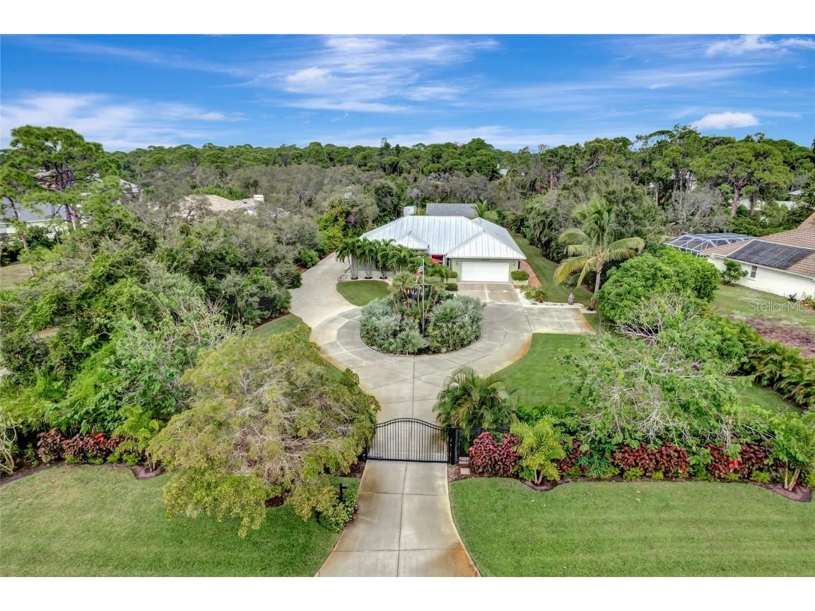 1697 Bayshore Drive Englewood FL 34223 - LEMON BAY A4590100 image1